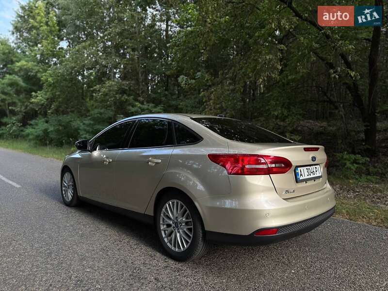 Седан Ford Focus 2018 в Барышевке