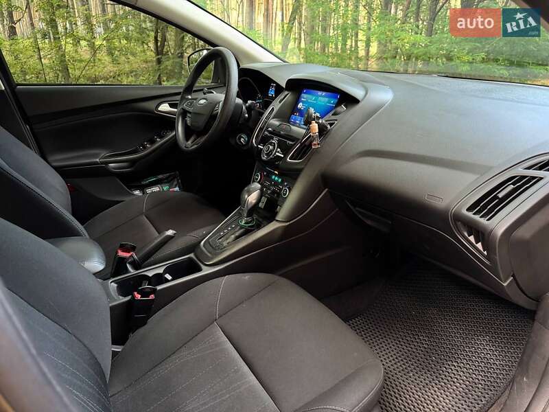 Седан Ford Focus 2018 в Барышевке