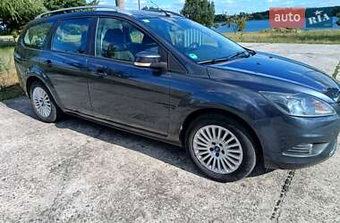 Универсал Ford Focus 2010 в 