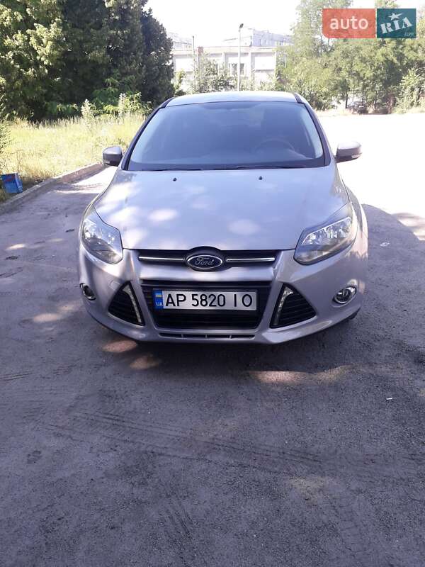 Хэтчбек Ford Focus 2013 в Запорожье