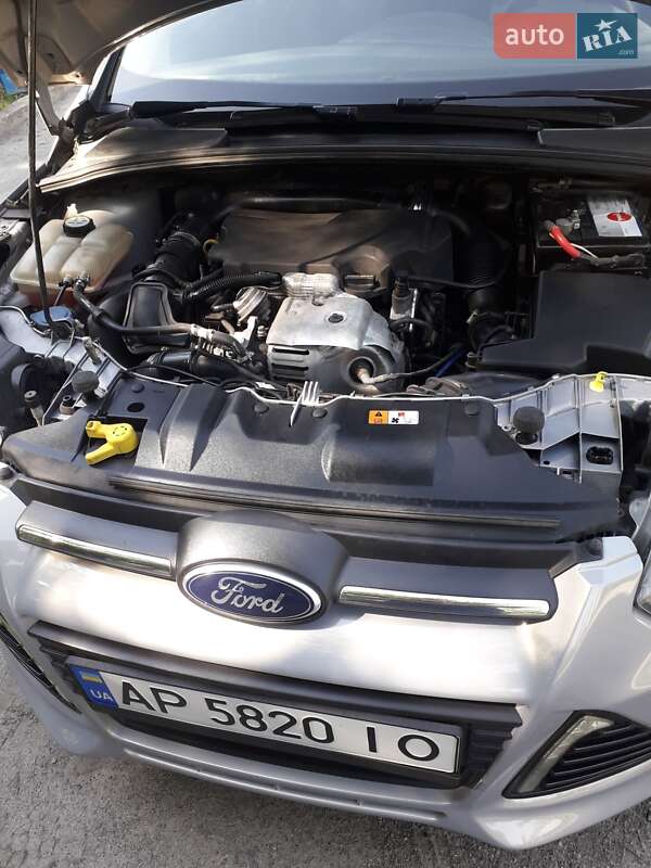 Хэтчбек Ford Focus 2013 в Запорожье