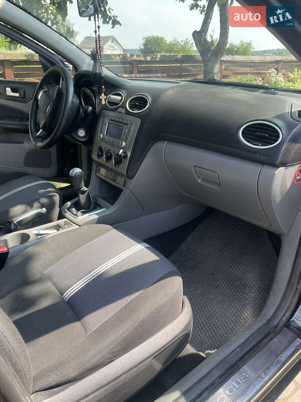 Универсал Ford Focus 2010 в Луцке