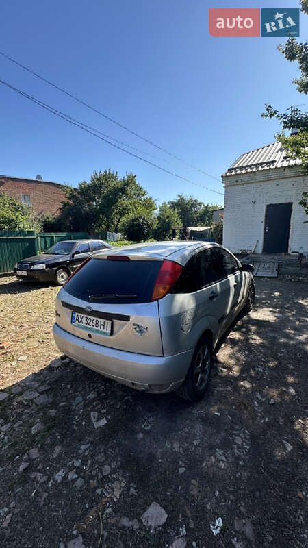 Хэтчбек Ford Focus 2003 в Харькове