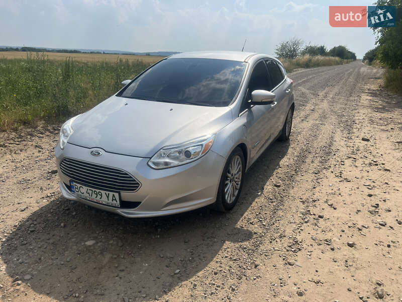 Хетчбек Ford Focus 2011 в Львові