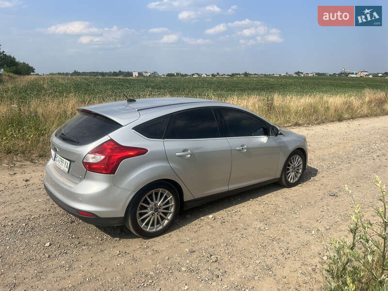 Хетчбек Ford Focus 2011 в Львові