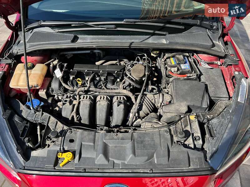 Седан Ford Focus 2015 в Киеве
