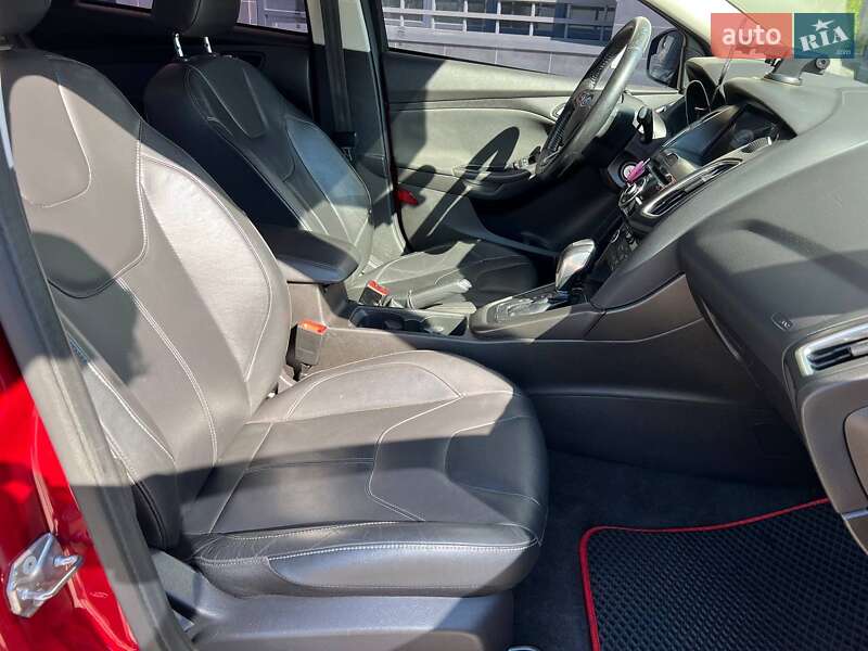 Седан Ford Focus 2015 в Киеве