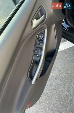 Универсал Ford Focus 2012 в 