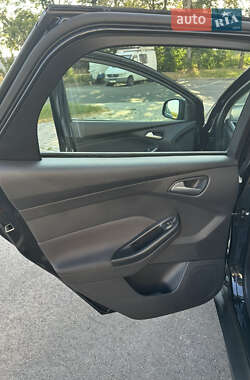 Универсал Ford Focus 2012 в 