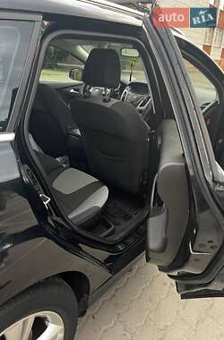 Универсал Ford Focus 2012 в 