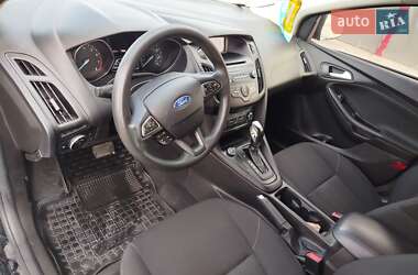 Хэтчбек Ford Focus 2016 в 