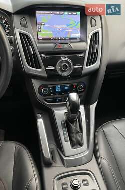 Седан Ford Focus 2013 в 