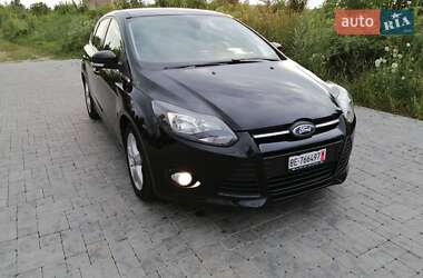 Хетчбек Ford Focus 2013 в 