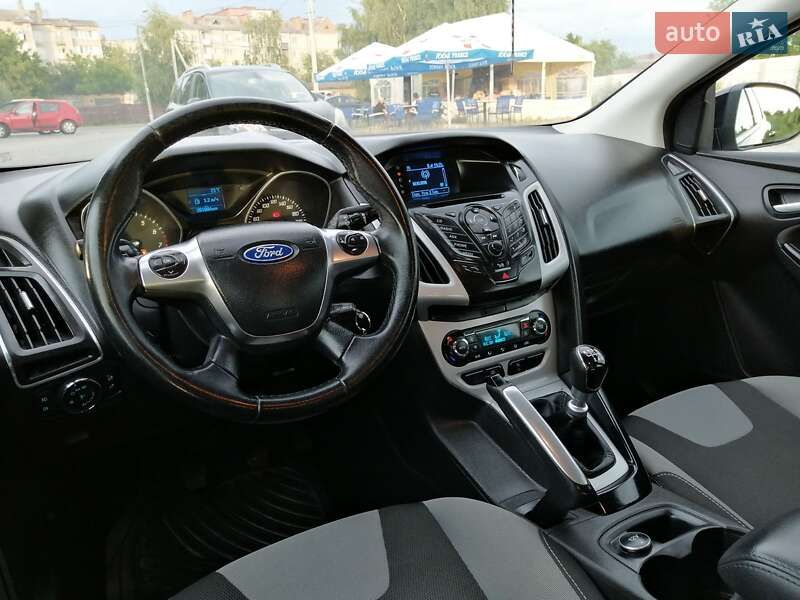 Хэтчбек Ford Focus 2013 в Ровно