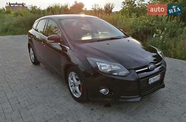Хетчбек Ford Focus 2013 в 
