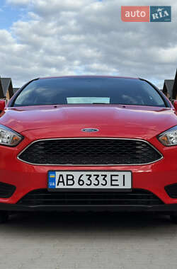 Седан Ford Focus 2016 в 