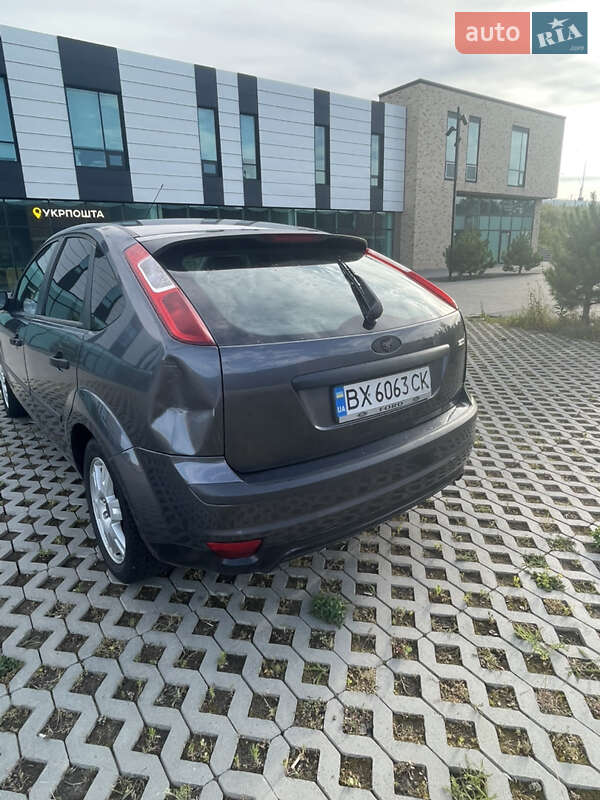 Хетчбек Ford Focus 2004 в Хмельницькому