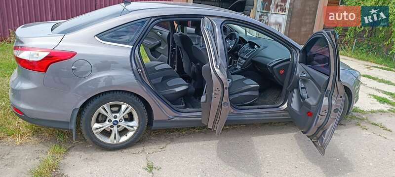 Седан Ford Focus 2012 в Переяславе фото 8 Седан Ford Focus 2012 в Переяславе
