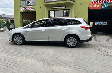 Универсал Ford Focus 2014 в 