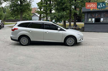 Универсал Ford Focus 2014 в 