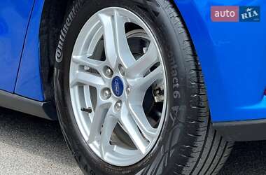 Хэтчбек Ford Focus 2020 в 