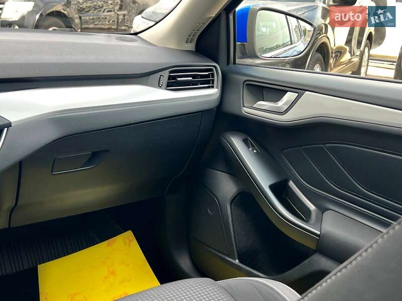 Хетчбек Ford Focus 2020 в Києві