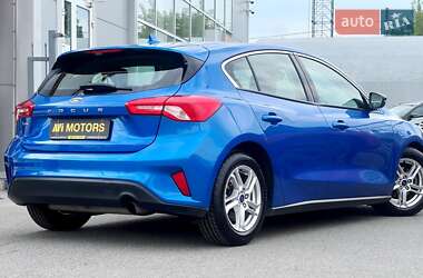 Хэтчбек Ford Focus 2019 в 