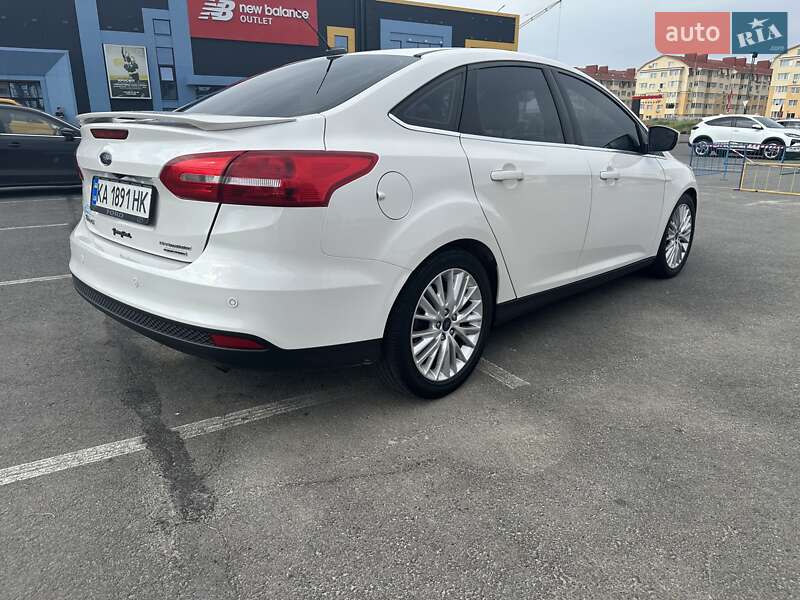Седан Ford Focus 2016 в Києві