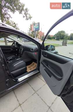 Универсал Ford Focus 2010 в 