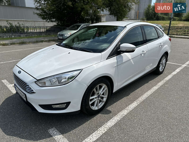 Седан Ford Focus 2016 в Києві