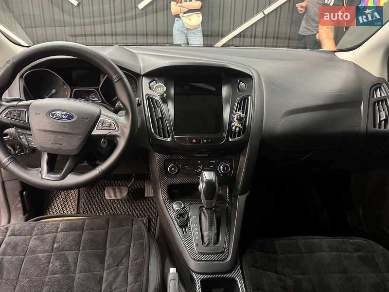 Хетчбек Ford Focus 2016 в Києві