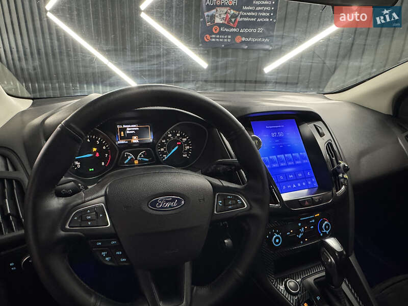 Хетчбек Ford Focus 2016 в Києві