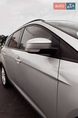 Универсал Ford Focus 2013 в 