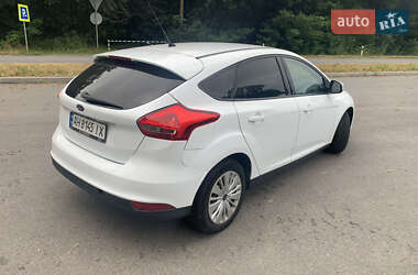 Хэтчбек Ford Focus 2016 в 