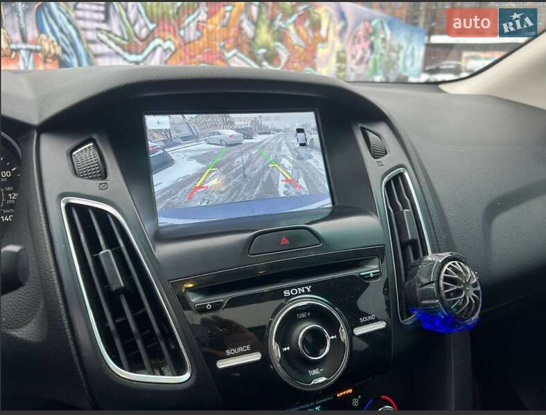 Седан Ford Focus 2017 в Киеве