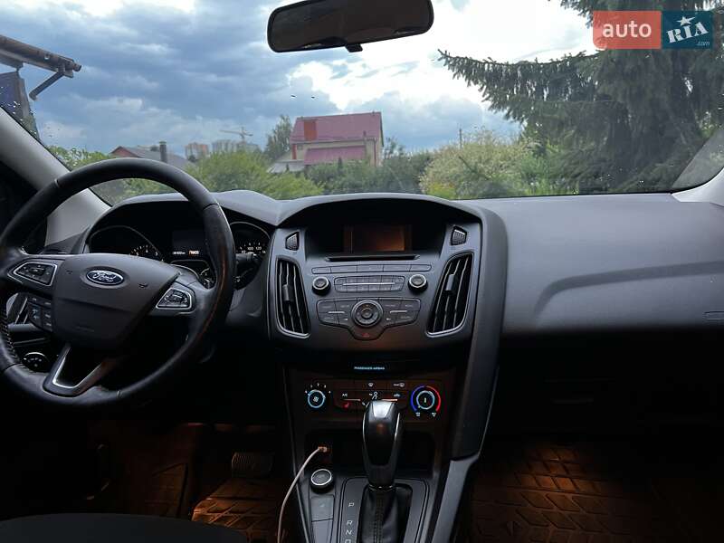 Хетчбек Ford Focus 2016 в Києві
