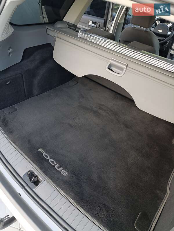 Універсал Ford Focus 2008 в Тиврову