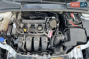 Седан Ford Focus 2013 в 