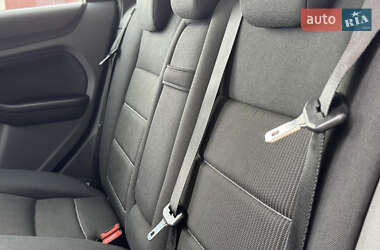 Универсал Ford Focus 2009 в 