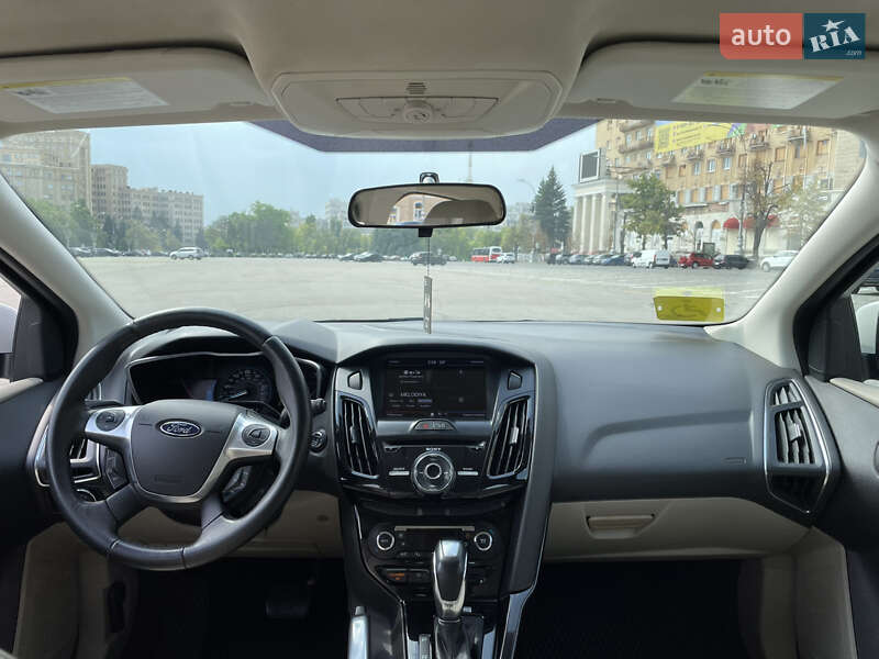 Хэтчбек Ford Focus 2012 в Харькове