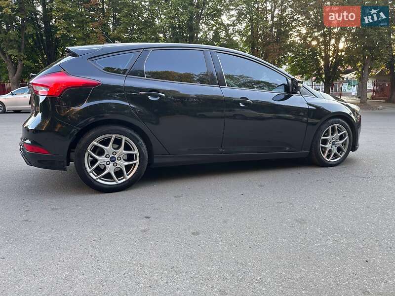 Хэтчбек Ford Focus 2015 в Полтаве