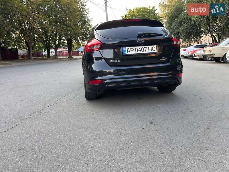 Хэтчбек Ford Focus 2015 в Полтаве