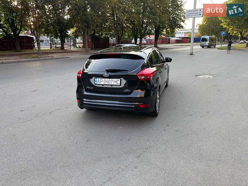 Хэтчбек Ford Focus 2015 в Полтаве