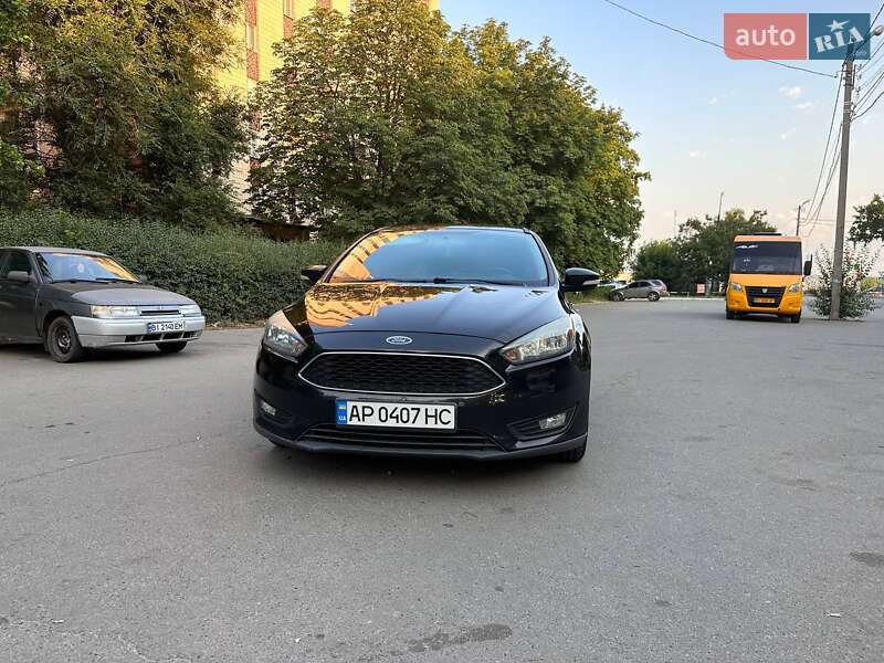 Хэтчбек Ford Focus 2015 в Полтаве