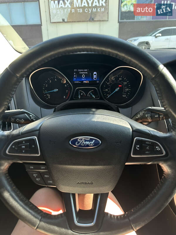 Хэтчбек Ford Focus 2016 в Броварах фото 7 Хэтчбек Ford Focus 2016 в Броварах