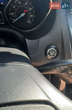 Хэтчбек Ford Focus 2016 в 