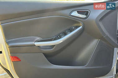 Универсал Ford Focus 2011 в 