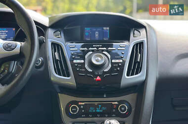 Универсал Ford Focus 2011 в 
