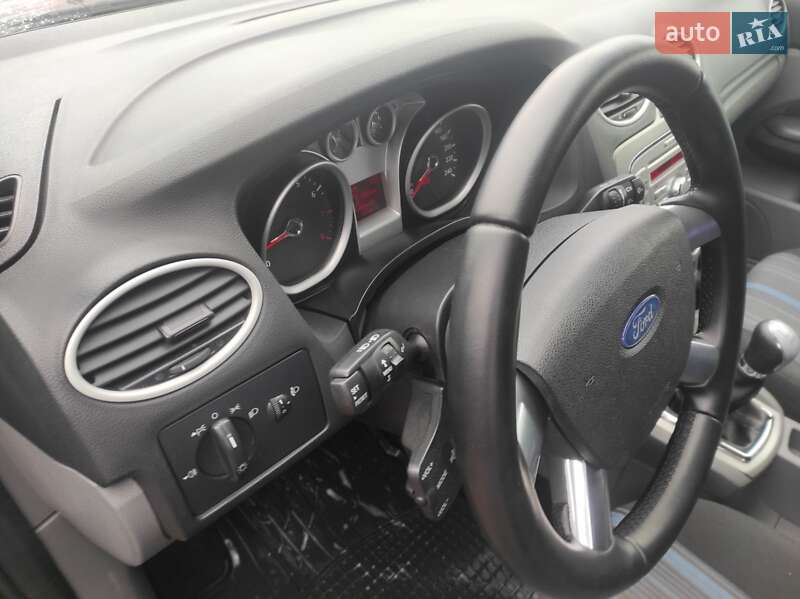 Універсал Ford Focus 2009 в Сарнах