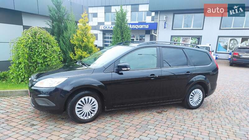 Універсал Ford Focus 2009 в Сарнах